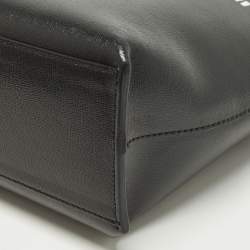 Pre Owned حقيبة يد عمودية أوف وايت "سكالتشر" جلد أسود