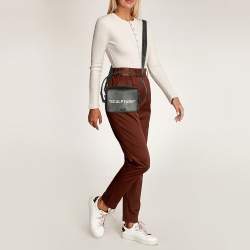 Pre Owned حقيبة كروس أوف وايت مشبك ملف جلد مطبوع مائل أسود