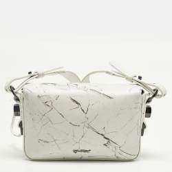 مملوكة مسبقًا حقيبة كروس أوف وايت مشبك ملف منحوت جلد أسود