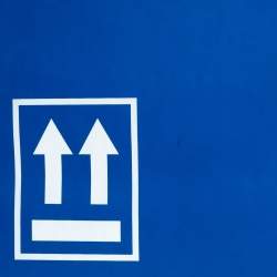 Pre Owned Off-White Blue Leather Medium Box Tote 