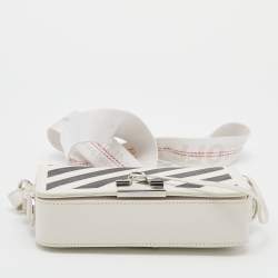 Pre Owned Off-White Black/White Diagonal Print Leather Mini Binder Clip Crossbody Bag