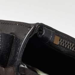 Pre Owned Off-White Black/White Diagonal Print Leather Mini Binder Clip Crossbody Bag