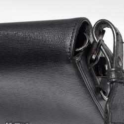 Pre Owned Off-White Black/White Diagonal Print Leather Mini Binder Clip Crossbody Bag