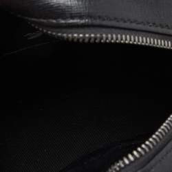 Pre Owned Off-White Black/White Diagonal Striped Leather Round Crossbody Bag