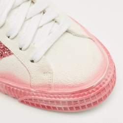 Pre Owned حذاء رياضي أوف وايت أبيض / وردي من الجلد السويدي والجليتر بفولكان مقاس 41