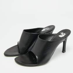 Pre Owned صندل مول أوف وايت جلد أبيض مقاس 38