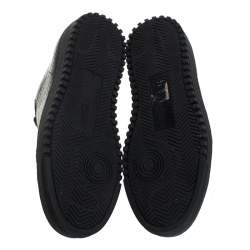 Pre Owned حذاء رياضي أوف وايت أربطة جلد طباعة أرو أسود مقاس 38