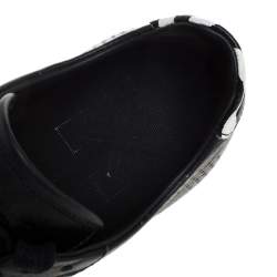 Pre Owned حذاء رياضي أوف وايت أربطة جلد طباعة أرو أسود مقاس 38