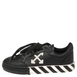 مملوكة مسبقًا حذاء رياضي أوف وايت فلكن جلد أسود بعنق منخفض مقاس 40