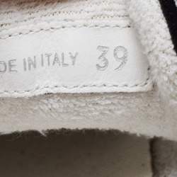 مملوكة مسبقًا حذاء رياضي أوف وايت سويدي أسود سهم بعنق منخفض مقاس 39