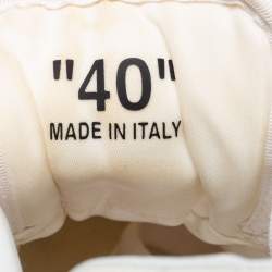 Pre Owned حذاء رياضي أوف وايت أتش جي رانر سويدي وقماش أبيض متدرج مقاس 40