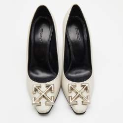مملوكة مسبقًا Off-White Cream Leather Arrow Embellished Pumps Size 36