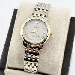 Pre Owned Omega De Ville Prestige 424.20.27.60.52.003 Quartz Silver Dial 18K Rose Gold Stainless Steel Diamond Women's Wristwatch 27 mm