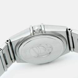 مملوكة مسبقًا Omega Constellation 1572.30.00 Silver Dial Stainless Steel Women's Wristwatch 22.50 mm