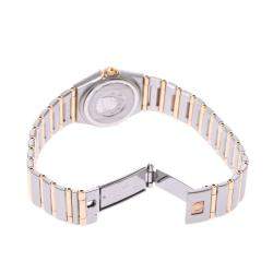 Pre Owned Omega MOP Diamond 18K Yellow Gold And Stainless Steel Constellation 1267.75 Quartz Women's Wristwatch 22 MM