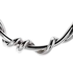 مملوكة مسبقًا Oscar de la Renta Silver Tone Modern Twist Necklace