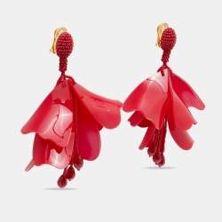 Pre Owned Oscar de la Renta Impatiens Red Plastic Beads Gold Tone Drop Earrings