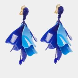 Pre Owned Oscar de la Renta Blue Plastic Bead Gold Tone Earrings