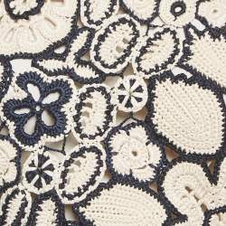 Pre Owned Oscar de la Renta Blue/Cream Patterned Crochet Top M