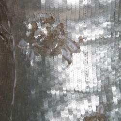 مملوكة مسبقًا فستان ميني أوسكار دي لارينتا ترتر ذهبي مط مزخرف بلا ح�مالات S