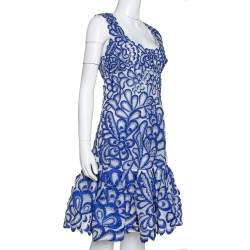 Pre Owned فستان أوسكار دي لا رينتا بلا أكمام شبكة مطرزة موردة أزرق مقاس وسط (ميديوم)