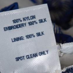 Pre Owned فستان أوسكار دي لا رينتا بلا أكمام شبكة مطرزة موردة أزرق مقاس وسط (ميديوم)