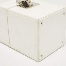 Pre Owned Oscar De La Renta White Leather Alibi Top Handle Box Bag