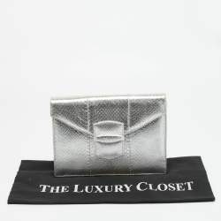 Pre Owned حقيبة كلتش اوسكار دي لا رينتا جلد ثعبان فضي منقوشة flap