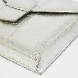 Pre Owned حقيبة كلتش اوسكار دي لا رينتا جلد ثعبان فضي منقوشة flap