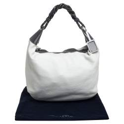 Pre Owned Oscar de la Renta Off White Leather Zipped Hobo