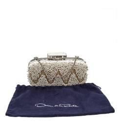 Pre Owned Oscar de la Renta White Satin Embellished Crown Goa Clutch