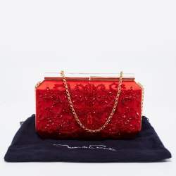 Pre Owned Oscar de la Renta Red Satin Saya Beads Embellished Chain Clutch