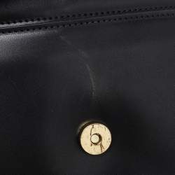 Pre Owned Oscar de la Renta Green/Black Leather Flap Shoulder Bag