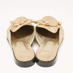 Pre Owned Oscar de la Renta Gold Crinkled Leather Bow Flat Mules Size 38