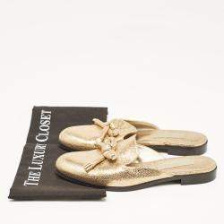 Pre Owned Oscar de la Renta Gold Crinkled Leather Bow Flat Mules Size 38