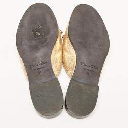 Pre Owned Oscar de la Renta Gold Crinkled Leather Bow Flat Mules Size 38