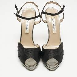 Oscar de la Renta Black Satin Pleated Ankle Strap Sandals Size 38.5
