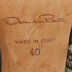 Pre Owned Oscar de la Renta Black Patent Leather and PVC Alyssa Embellished Pointed Toe Pumps Size 40