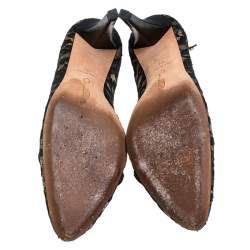 Pre Owned حذاء كعب عالي اوسكار دي لا رينتا فتحة V مفتوح دانتيل أسود مقاس 39