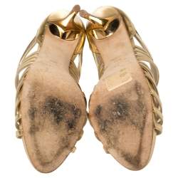 Pre Owned صندل أوسكار دي لارنتا بري كاج جلد ذهبي ميتاليك مقاس 38.5