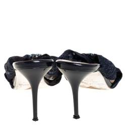 Pre Owned صندل اوسكار دي لا رينتا غلين دانتيل أزرق مزخرف مقاس 38.5