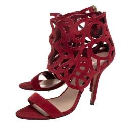 مملوكة مسبقًا صندل أوسكار دي لارينتا سويدي أحمر قفصي مقاس 38.5