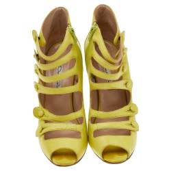 Pre Owned Oscar de la Renta Yellow Leather Caged Ankle Length Wedge Sandals Size 39