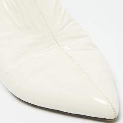 Pre Owned Oscar de la Renta Off White Patent Leather Pointed Toe Mules Size 40