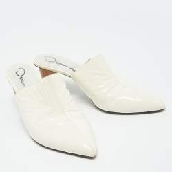 Pre Owned Oscar de la Renta Off White Patent Leather Pointed Toe Mules Size 40