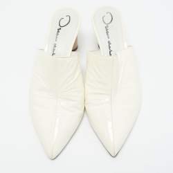 Pre Owned Oscar de la Renta Off White Patent Leather Pointed Toe Mules Size 40