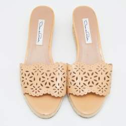 Pre Owned Oscar de la Renta Beige Patent Leather Laser Cut Detail Wedge Espadrille Slide Sandals Sizes 36