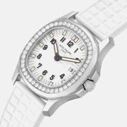 Patek Philippe Aquanaut 4961A Quartz White Stainless-Steel Women's Wristwatch 28 mm