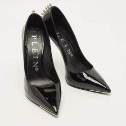مملوكة مسبقًا Philipp Plein Skull Heel Size 39 Black Patent Leather Studded Pointed Toe Pumps