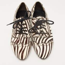 Pierre Balmain Black/ White Zebra Print Pony Hair and Leather Studded  Lace Up Oxfords Size 37